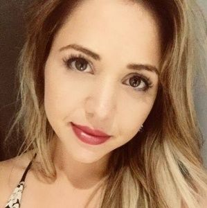 Meet your Posher, Jaclyn